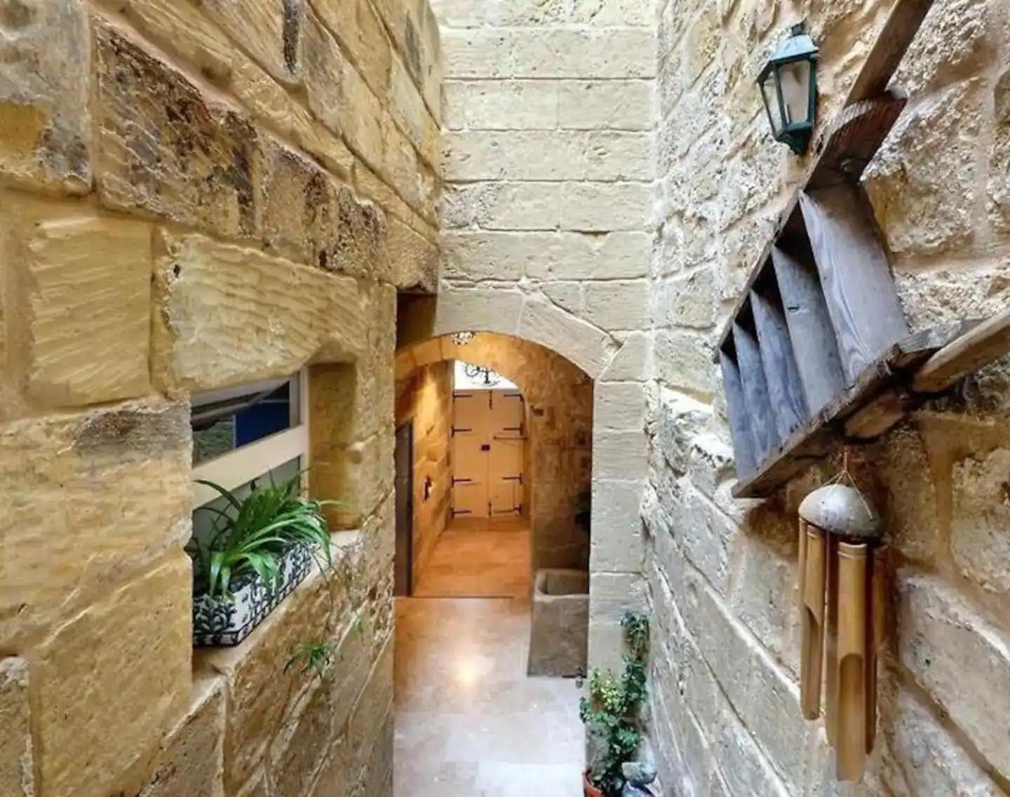 Historic Hideaways - 900 Year Old Converted Studios 빅토리아 외부 사진
