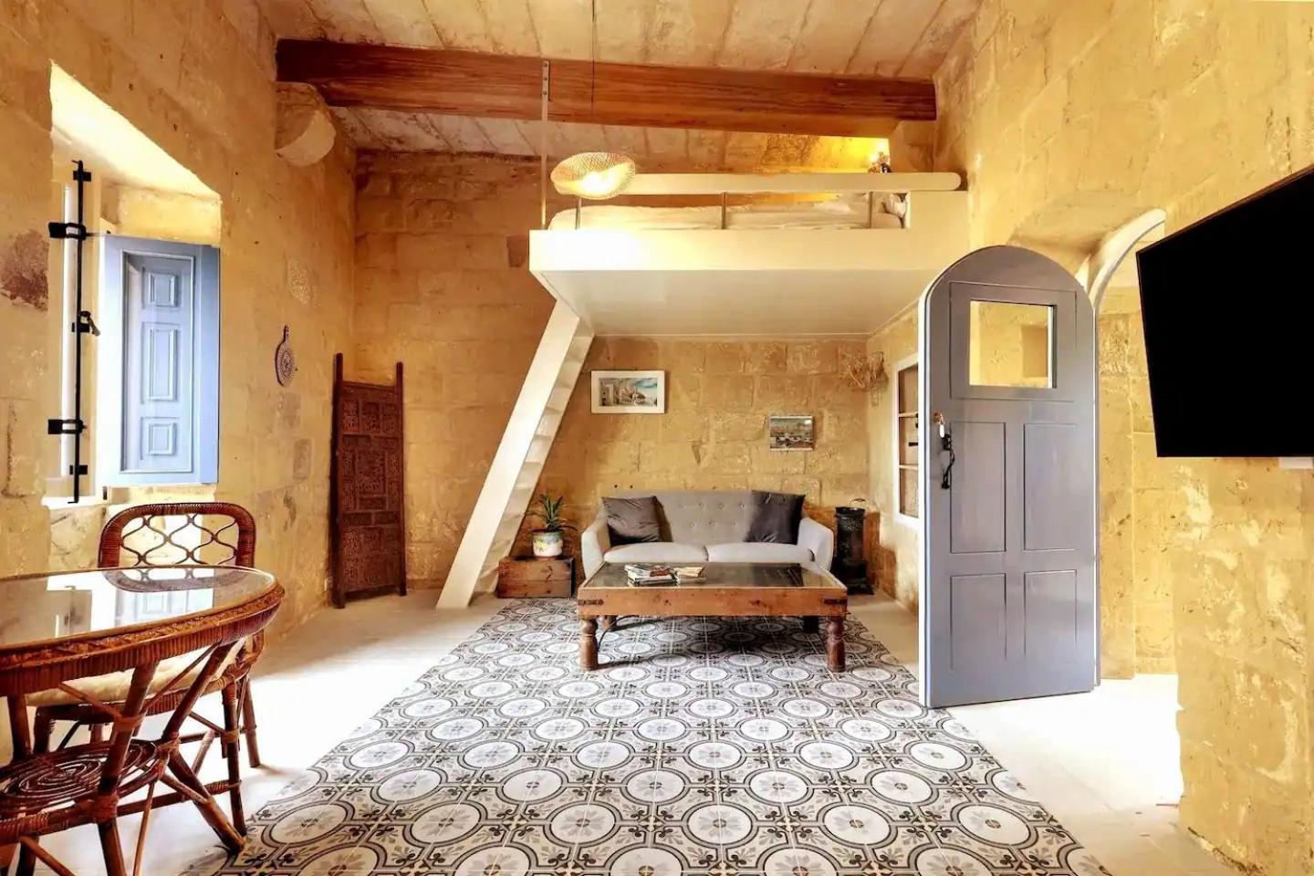 Historic Hideaways - 900 Year Old Converted Studios 빅토리아 외부 사진